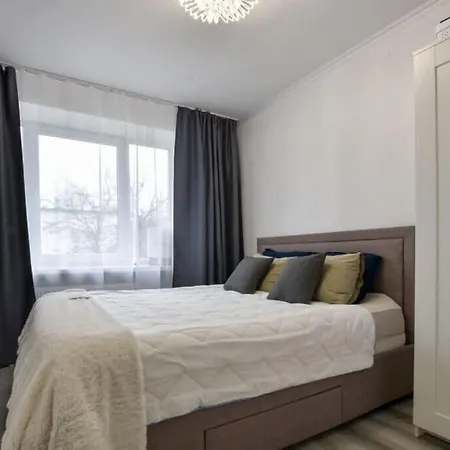 Апартаменти In By The River *